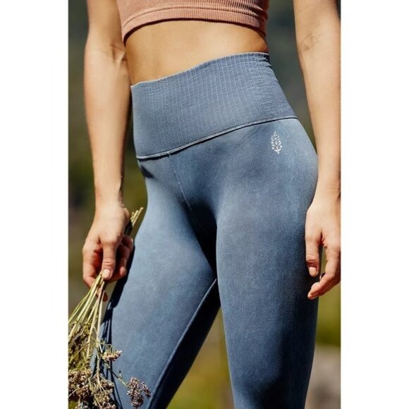 Free People Movement High-Rise 7/8 Length Good Karma Leggings in Blue Spruce - Picture 5 of 11